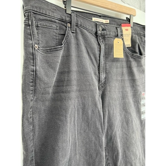 Levi's Women's High Rise Mom Jean In Dark Gray - Picture 5 of 8
